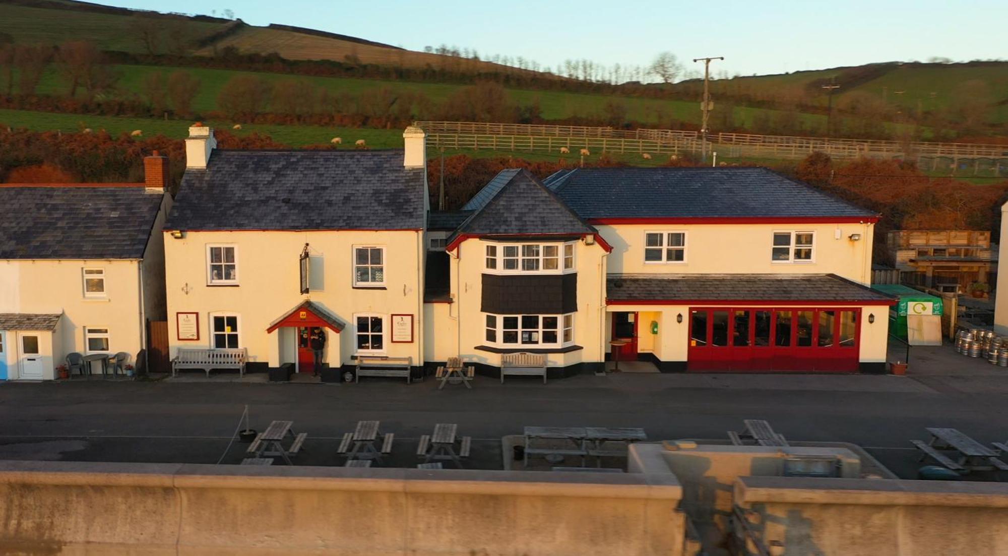 The Cricket Inn Beesands Exterior photo